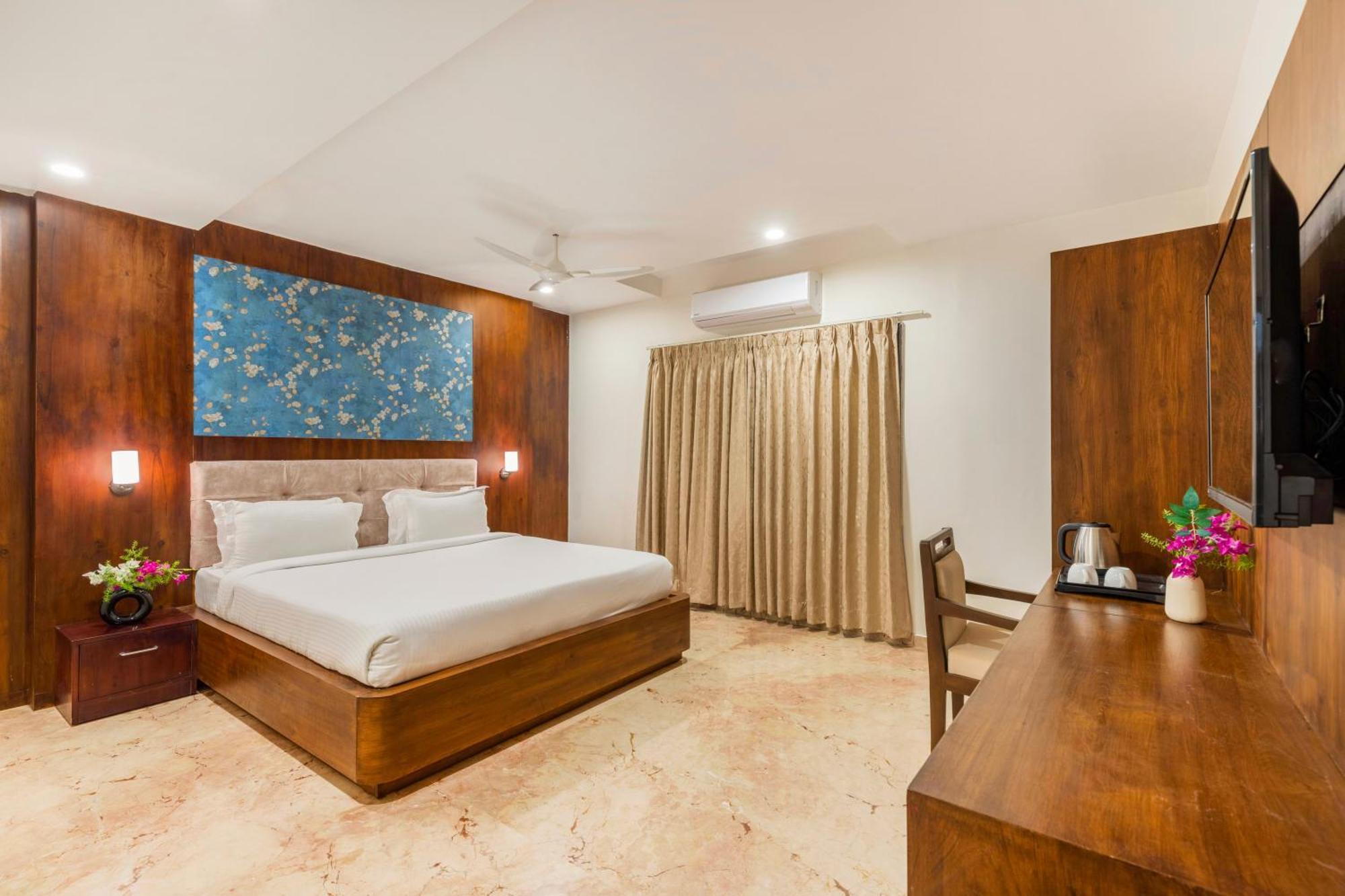 Premiere Room