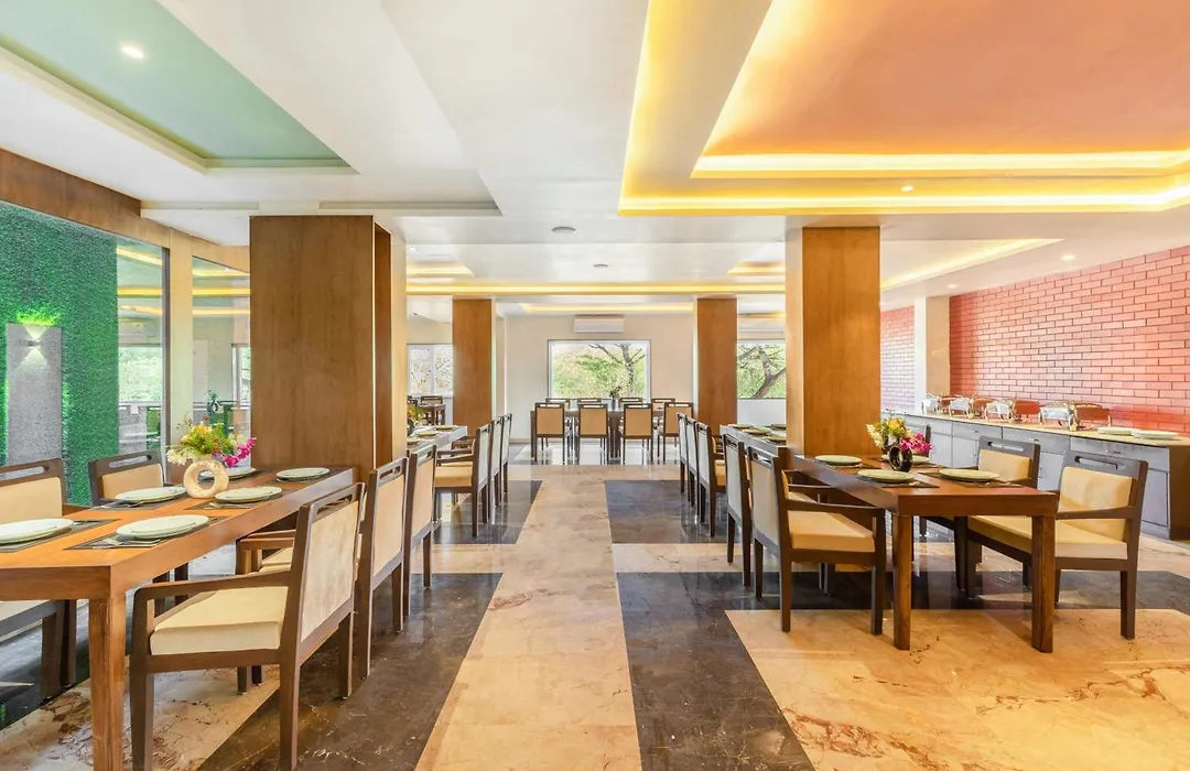 Seasons Boutique Hotel Near Sajjangarh Biological Park, Udaipur-1