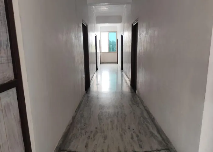 Hotel Padam Palace & Garden